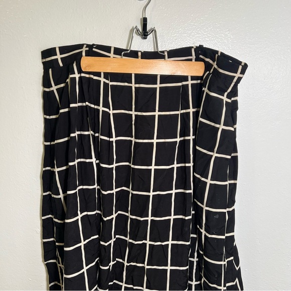 Vintage Evan Picone A-Line Skirt Black Window Pane Plaid 10 - Picture 2 of 10